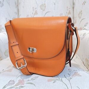 LO & SONS Claremont Camera Bag Handbag in Sienna Full Grain Leather